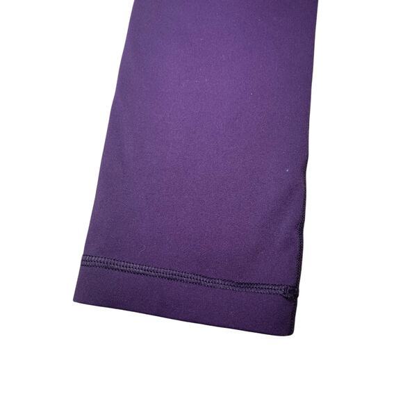 Lululemon Women 4 Wunder Under Crop Leggings Style Color Plum, Solid Purple - Picture 12 of 13